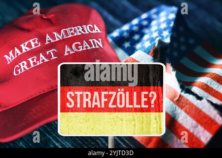 FOTOMONTAGE, Schild mit Deutschlandfahne und Aufschrift Strafzölle vor gerissener US-Fahne und Trump-Mütze *** FOTOMONTAGE, Schild mit Deutschlandfahne und Aufschrift Strafzölle vor zerrissener US-Flagge und Trump-Kappe Stockfoto