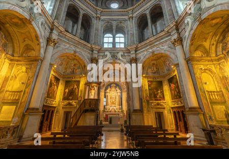 PAVIA, ITALIEN - 8. SEPTEMBER 2024: Die Kirche Chiesa di Santa Maria di Canepanova Stockfoto