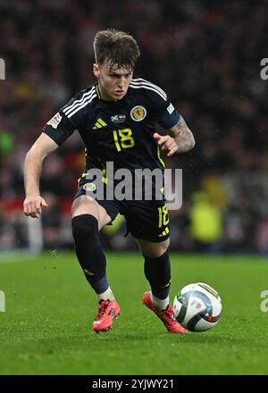 Glasgow, Großbritannien. November 2024. Ben Doak aus Schottland während des Spiels der UEFA Nations League im Hampden Park, Glasgow. Der Bildnachweis sollte lauten: Neil Hanna/Sportimage Credit: Sportimage Ltd/Alamy Live News Stockfoto