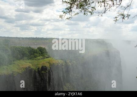 Der Sprühnebel von Victoria Falls Stockfoto