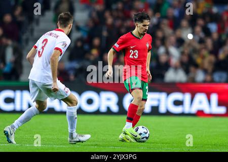 Dragon Stadium, Porto, Portugal. 15. November 2024. Bild links nach rechts, Vitinha bei Portugal gegen Polonia, UEFA NATIONS LEAGUE. Quelle: Victor Sousa/Alamy Live News Stockfoto