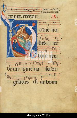 Initial H: Die Geburt; Antiphonal, Ende des 13. Jahrhunderts. Zusätzliche Informationen: Das H auf der linken Seite der Seite stellt den Gesang Hodie nobis celorum rex (heute für uns der König des Himmels) vor, den ersten ausgeklügelten Gesang für den Vorweihnachtsgottesdienst. Die Darstellung der Geburt in der vergrößerten Initiale kündigt das Thema des Chorgesangs an, die Feier der Geburt Jesu. Die Jungfrau Maria, dargestellt in einer traditionellen Liegeposition, und der Heilige Josef, der rechts sitzt, scheinen verloren zu sein in der Betrachtung des gewickelten Christuskindes in einer sarkophagen ähnlichen Krippe, eine Anspielung auf sein zukünftiges Opfer Stockfoto