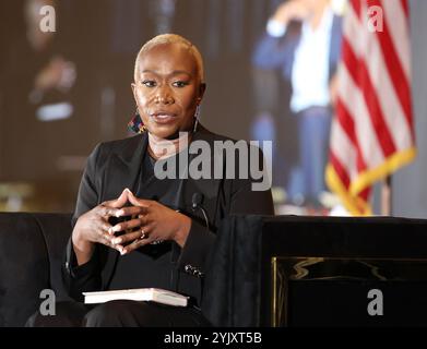 New Orleans, Usa. November 2024. Joy-Ann Reid spricht am Freitag, den 15. November 2024 im Convocation Center auf dem Campus der Xavier University in New Orleans, Louisiana. (Foto: Peter G. Forest/SipaUSA) Credit: SIPA USA/Alamy Live News Stockfoto