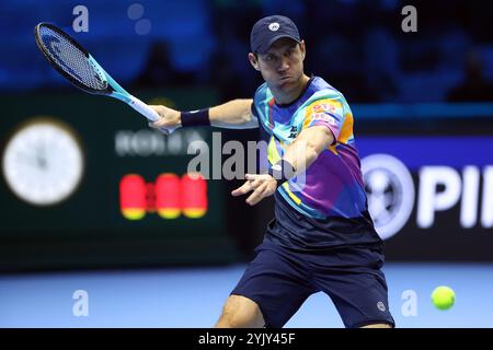 Turin, Italien. November 2024. Matthew Ebden (Australien) im Doppel-Spiel zwischen Rohan Bopanna (Indien) und Matthew Ebden (Australien) gegen Kevin Krawietz (Deutschland) und Tim Puetz (Deutschland) am sechsten Tag des Nitto ATP World Tour Finals. Quelle: Marco Canoniero/Alamy Live News Stockfoto