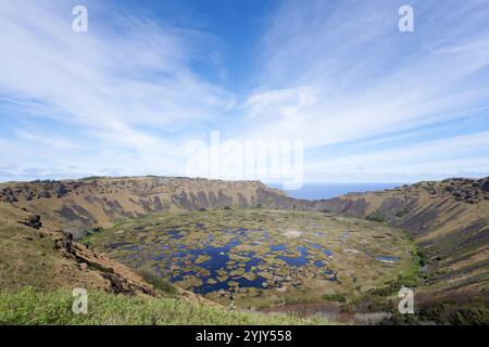 Vulkankrater Rano Kau, Osterinsel Stockfoto