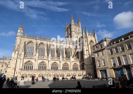 Die Kirche St. Peter und St. Paul, bekannt als Bath Abbey, Bath, Somerset, England Stockfoto