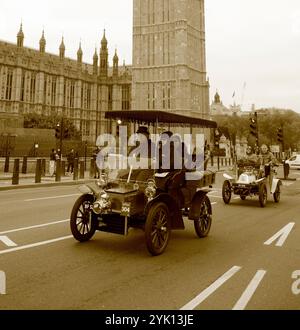 Sepia 1904 Cadillac London Nach Brighton Veteran Car Run Westminster Bridge London Stockfoto