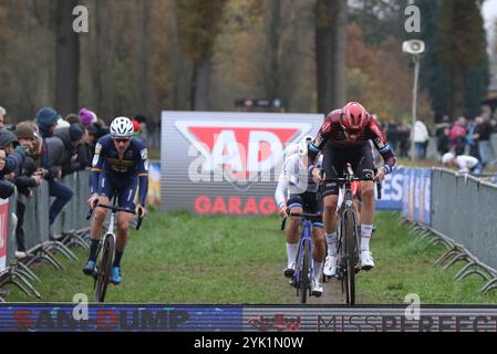 Merksplas, Belgien. November 2024. MERKSPLAS, BELGIEN - 16. NOVEMBER: Michael Vanthourenhout beim Cyclocross Merksplas am 16. November 2024 in Merksplas, Belgien (Foto: Bart Hazen/Orange Pictures) Credit: Orange Pics BV/Alamy Live News Stockfoto