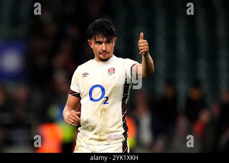 London, England. November 2024. Englands Marcus Smith nach dem Spiel der Autumn Nations Series 2024 zwischen England und Südafrika im Allianz Stadium in Twickenham. Quelle: Ben Whitley/Alamy Live News Stockfoto