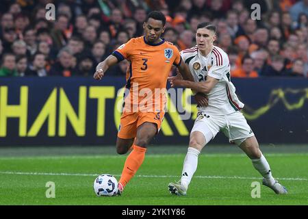 Amsterdam, Deutschland. November 2024. Fussball UEFA Nations League Niederlande - Ungarn am 16.11.2024 in der Johan Cruijff Arena in Amsterdam Jurrien Timber ( Niederlande ), links - Roland Sallai ( Ungarn ), rechts Foto: Revierfoto Credit: ddp Media GmbH/Alamy Live News Stockfoto