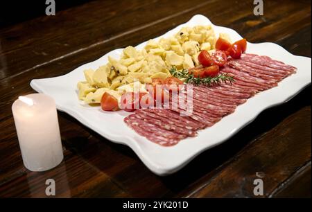 Mendoza, Argentinien. 14.05.2022. Das traditionelle Essen von Picada Argentine. Stockfoto