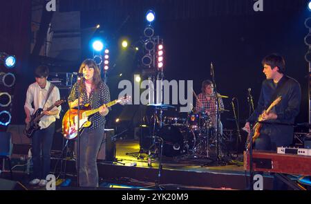 The Fiery Ofens Performing at All Tomorrow's Parties, Pontins Camber Sands, Rye, UK, 2. April 2004. Stockfoto