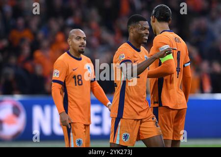 Amsterdam, Deutschland. November 2024. Fussball UEFA Nations League Niederlande - Ungarn am 16.11.2024 in der Johan Cruijff Arena in Amsterdam Torjubel zum 3:0 durch Denzel Dumfries ( Niederlande ) Foto: Revierfoto Credit: ddp Media GmbH/Alamy Live News Stockfoto