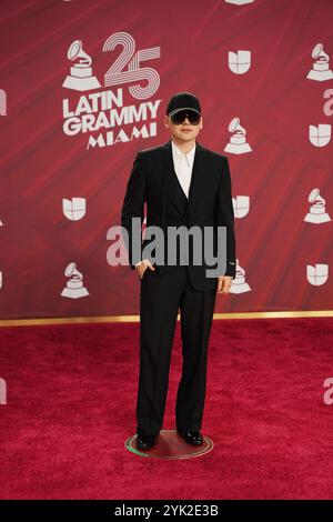 Miami, USA. Oktober 2024. Bizarrap nimmt am 14. November 2024 an den 25. Annual Latin GRAMMY Awards im Kaseya Center in Miami, Florida Teil. Foto: Guille Briceno Credit: Imagespace/Alamy Live News Stockfoto