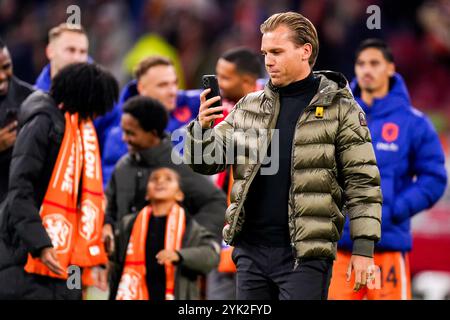 Amsterdam, Niederlande. November 2024. AMSTERDAM, NIEDERLANDE - 16. NOVEMBER: Ruud Vormer macht einen Abschiedsspaziergang wegen Rücktritts aus dem Profifußball nach dem Spiel der UEFA Nations League 2024/25 League A zwischen den Niederlanden und Ungarn in der Johan Cruijff Arena am 16. November 2024 in Amsterdam, Niederlande. (Foto von Joris Verwijst/Orange Pictures) Credit: Orange Pics BV/Alamy Live News Stockfoto