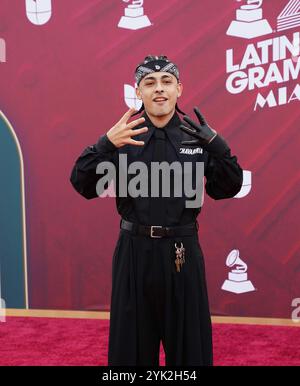 Miami, USA. Oktober 2024. Trueno nimmt am 14. November 2024 an den 25. Annual Latin GRAMMY Awards im Kaseya Center in Miami, Florida Teil. Foto: Guille Briceno/SIPA USA Credit: SIPA USA/Alamy Live News Stockfoto