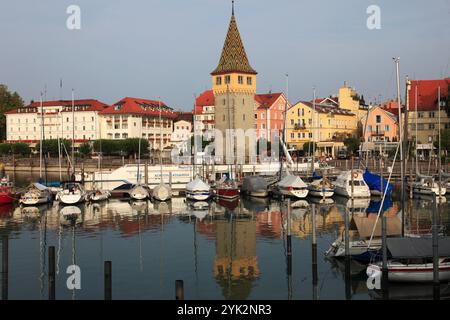 Deutschland, Bayern, Lindau Im Bodensee, Mangturm Turm, Hafen Stockfoto