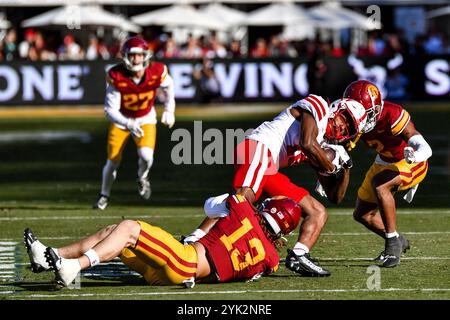 Los Angeles, CA. 16. November 2024. Nebraska Cornhuskers Wide Receiver Isaiah Neyor (18) im zweiten Quartal während des NCAA Football Spiels zwischen den Nebraska Cornhuskers und den USC Trojans im Coliseum in Los Angeles, Kalifornien. Pflichtfoto: Louis Lopez/Cal Sport Media/Alamy Live News Stockfoto