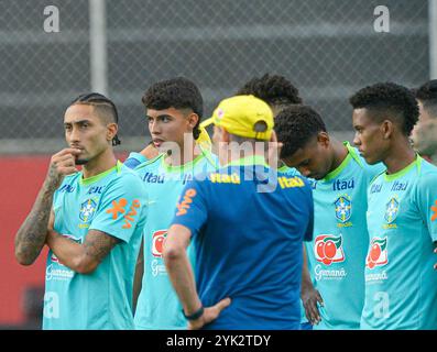 BA - SALVADOR - 11/16/2024 - BRASILIEN, TRAINING BEI BARRADAO, SALVADOR (BA) - brasilianischer Raphinha-Spieler während des Trainings im Barradao-Stadion. Foto: Jhony Pinho/AGIF (Foto: Jhony Pinho/AGIF/SIPA USA) Stockfoto