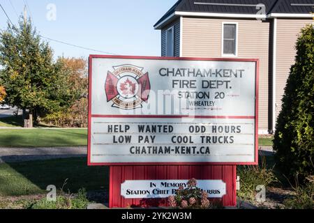 Schild für Feuerwehrstation 20 auf der Talbot Road in Wheatley, Ontario, Kanada Stockfoto