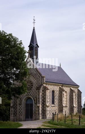 Chapelle des marins oder Seemannskapelle, eine Kirche in Saint-Valéry-sur-Somme im Sommer, Somme, Frankreich Stockfoto