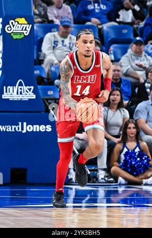 16. NOVEMBER 2024: Loyola Marymount Lions Stürmer Jevon Porter (14) stürzt den Ball in einem regulären Saisonspiel, bei dem die Loyola Marymount Lions die Saint Louis Billikens besuchten. Fand in der Chaifetz Arena in St. Louis, MO, am Samstag, 16. November 2024, Richard Ulreich/CSM statt Stockfoto