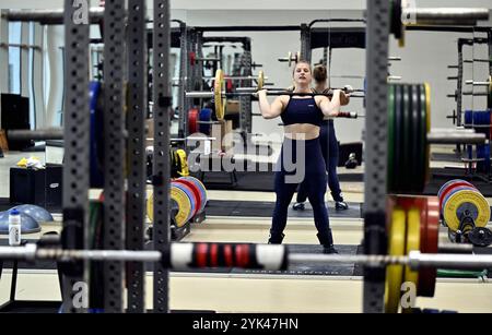 Belek, Türkei. November 2024. Die belgische Athletin Ilke Lagrou wurde am Sonntag, den 17. November 2024, während eines Trainingslagers des belgischen Olympischen Komitees BOIC-COIB in Belek, Türkei, fotografiert. Das Lager findet vom 11. Bis 25. November statt. BELGA PHOTO ERIC LALMAND Credit: Belga News Agency/Alamy Live News Stockfoto