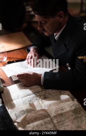 KARL Fritz in GOEBBELS UND DER FÜHRER (2024) -Originaltitel: FÜHRER UND ...