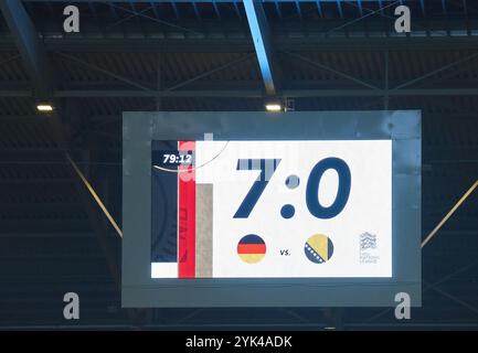 Freiburg, Deutschland. November 2024. Anzeigetafel, Bildschirm, Screenboard, digital, LED, Anzeige, Monitor, Endergebnis, anzeigetafel, Endergebnis, Ergebnis, Anzeige, im UEFA Nations League 2024 Spiel DEUTSCHLAND - BOSNIEN HERZEGOWINA 7-0 in der Saison 2024/2025 am 16. November 2024 in Freiburg. Fotograf: ddp Images/STAR-Images Credit: ddp Media GmbH/Alamy Live News Stockfoto