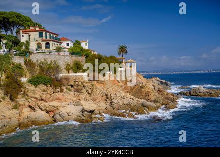 S'Agaró Küstenweg, in Costa Brava (Baix Empordà, Girona, Katalonien, Spanien) ESP: Camino de ronda de S'Agaró, en la Costa Brava (Gerona, España) Stockfoto