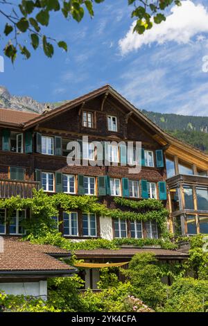 Traditionelles Gästehaus, Brienz, Schweiz Stockfoto