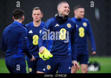 Lyndon Dykes in Schottland während eines Trainings in Lesser Hampden, Glasgow. Bilddatum: Sonntag, 17. November 2024. Stockfoto