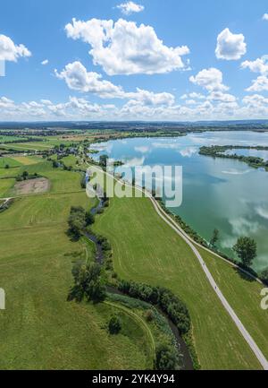 Die Landschaft am Altmühlsee im fränkischen Seenland um die Vogelinseln bei Muhr Stockfoto