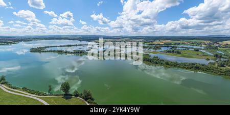 Die Landschaft am Altmühlsee im fränkischen Seenland um die Vogelinseln bei Muhr Stockfoto