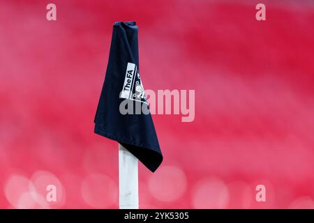 London, Großbritannien. November 2024. Allgemeine Ansicht im Inneren des Stadions der FA-Eckflagge vor dem Spiel der UEFA Nations League Runde 1 Gruppe F im Wembley Stadium, London, England, Großbritannien am 17. November 2024 Credit: Every Second Media/Alamy Live News Stockfoto