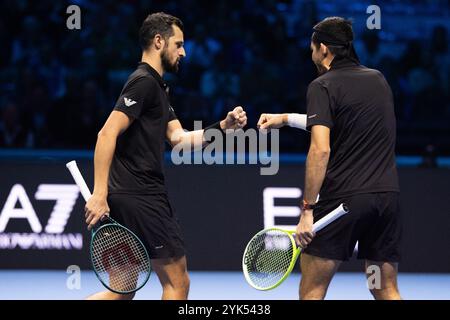 Torino, Italien. November 2024. Marcelo Arevalo aus El Salvador und der kroatische Mate Pavic während des Finalspiels gegen Kevin Krawietz und Tim Puetz&#xa0; in der Inalpi Arena in Turin, Italien - Sport - Sonntag, 17. November 2024. (Foto: Marco Alpozzi/Lapresse) Credit: LaPresse/Alamy Live News Stockfoto