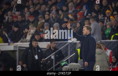 Freiburg, Deutschland. November 2024. Trainer Julian Nagelsmann (Deutschland) mit Kapitänsbinde Deutschland - Bosnien Deutschland - Bosnien 16.11.2024 Cop Stockfoto