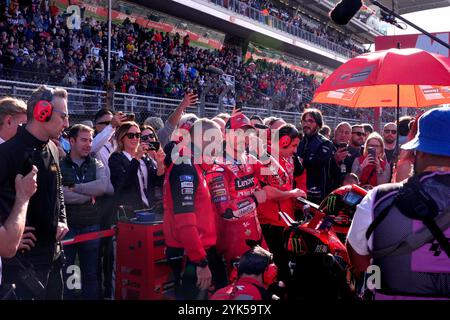 Barcelona, Spanien. November 2024. 17. November 2024, Circuit de Barcelona-Catalunya, Barcelona, MotoGP Motul Solidarity Grand Prix von Barcelona, im Bild Francesco Bagnaia aus Italien, Ducati Lenovo Team Credit: dpa/Alamy Live News Stockfoto