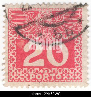 ÖSTERREICH — 1908: 20 heller-Karmin-Due-Stempel mit kaiserlichem Wappen mit Doppeladler und Ziffer (Ziffer) in einem Rechteckrahmen mit geometrischem Ornament Stockfoto