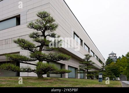 Außenansicht des Fukuyama Kunstmuseums in Fukuyama, Präfektur Hiroshima, Japan. Stockfoto