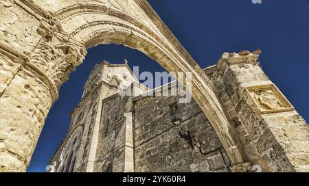 Pfarrkirche San Vicente, mittelalterliche Stadt Frias, historische künstlerische Vereinigung, Las Merindades, Burgos, Castilla y Leon, Spanien, Europa Stockfoto