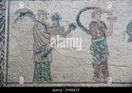 Das Haus der Dionysos Mosaiken, Paphos Archaelogical Park, Zypern: Der Triumph des Dionysos, "Vintage Scenes" Mosaiken. Stockfoto