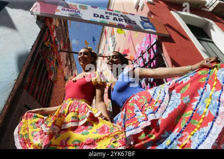 salvador, bahia, brasilien - 24. juni 2022: Dekoration des Pelourinho für die Feierlichkeiten von Sao Joao in der Stadt Salvador. Stockfoto
