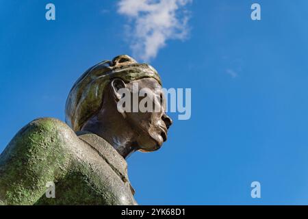 New York, New York, USA - 11. November 2024: Das Harriet Tubman Memorial oder Swing Low der Künstlerin Alison Saar in Harlem. Stockfoto
