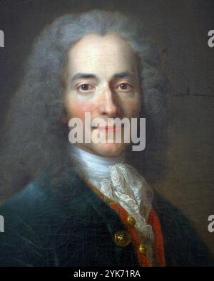 Voltaire, Francois-Marie Arouet (1694–1778), französischer Schriftsteller, Philosoph und Historiker. Gemälde von Nicolas de Largillière Stockfoto