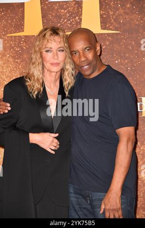 Connie Nielsen und Denzel Washington nehmen am 10. November 2024 an der Premiere von Gladiator II im Pathe Palace Teil Stockfoto