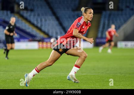 Leicester, Großbritannien. November 2024. Leicester, England, 16. November 2024: Celin Bizet (15 Manchester United) in Aktion während des Spiels der Barclays Womens Super League zwischen Leicester City und Manchester United im King Power Stadium in Leicester, England (Natalie Mincher/SPP) Credit: SPP Sport Press Photo. /Alamy Live News Stockfoto