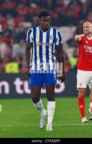 Samu Omorodion beim Spiel der Liga Portugal zwischen den Teams SL Benfica und FC Porto im Estadio da Luz (Maciej Rogowski) Stockfoto