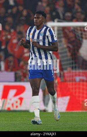 Samu Omorodion beim Spiel der Liga Portugal zwischen den Teams SL Benfica und FC Porto im Estadio da Luz (Maciej Rogowski) Stockfoto