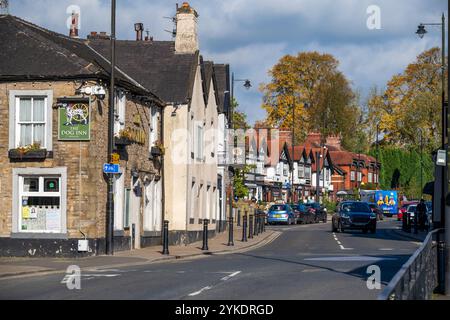 Whalley ist eine große Gemeinde im Ribble Valley am Ufer des Calder in Lancashire, England. Stockfoto